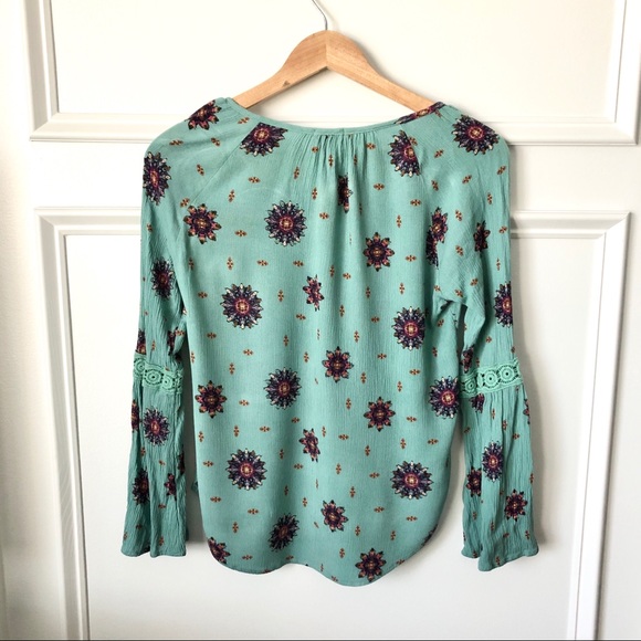 Pretty Floral Boho Top - Picture 4 of 5